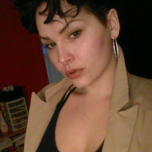 Meet your Posher, Chelsea - Picture 1 of 1